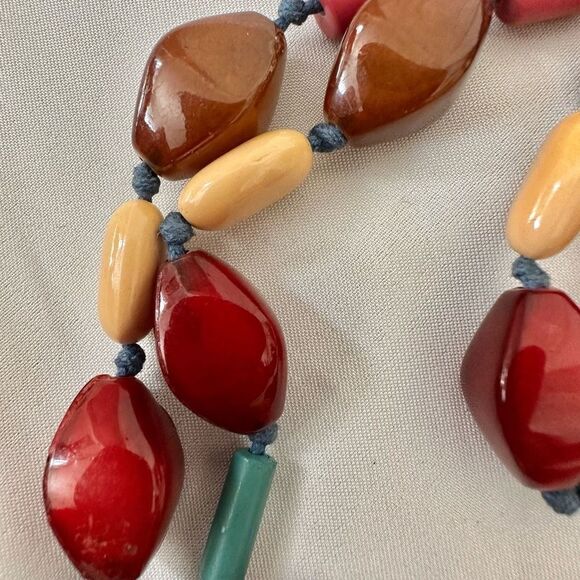 Red orange and blue long beaded necklace - Picture 9 of 9